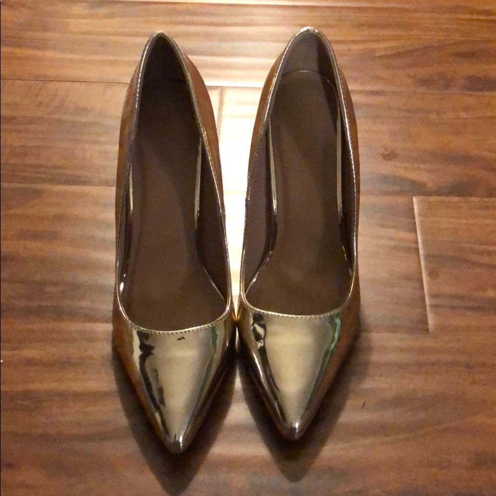 Gold Metallic Heels Size 8
